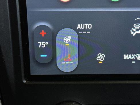 Used 2022 Ford Edge SEL w/ Convenience Package image 8