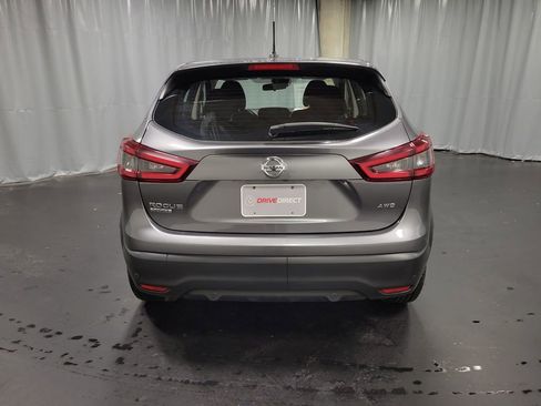 Used 2022 Nissan Rogue Sport S image 7