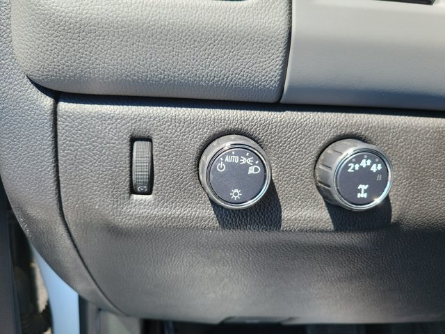Used 2022 Chevrolet Colorado W/T w/ WT Convenience Package AWD/4WD image 16