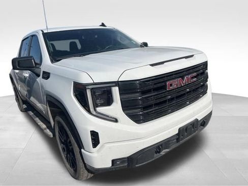 Used 2025 GMC Sierra 1500 Elevation AWD/4WD image 5