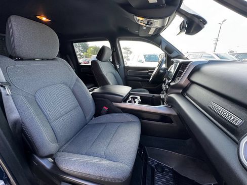 Used 2020 RAM 1500 Big Horn AWD/4WD image 30