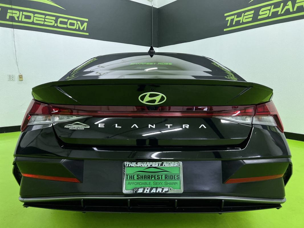 Used 2026 Hyundai Elantra SEL Sport Premium FWD image 8