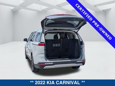 Used 2022 Kia Carnival EX FWD image 14