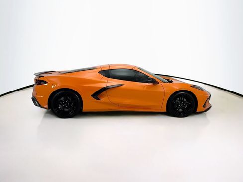 Used 2022 Chevrolet Corvette Stingray Coupe w/ 1LT RWD image 4