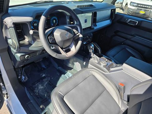 New 2026 Ford Bronco Badlands AWD/4WD image 2