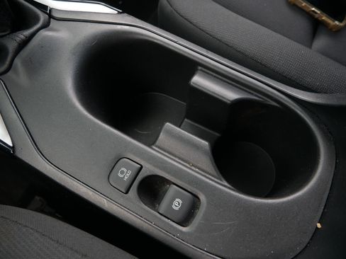 Used 2024 Toyota Corolla LE FWD image 30