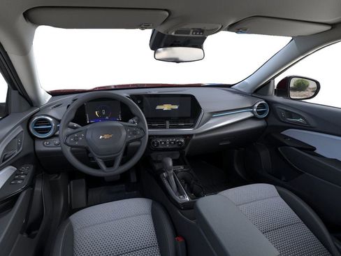 New 2026 Chevrolet Trax LT FWD image 15