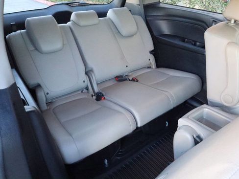 Used 2018 Honda Odyssey EX-L image 16