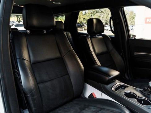 Used 2019 Dodge Durango GT image 28