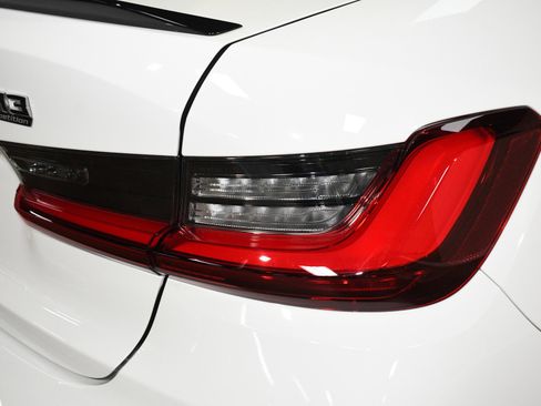 Used 2025 BMW M3 Competition AWD/4WD image 57