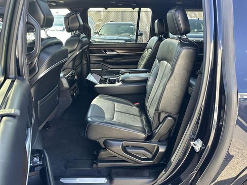 Used 2024 Jeep Grand Wagoneer L 4WD image 24