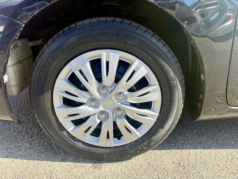 Used 2010 Toyota Corolla image 10