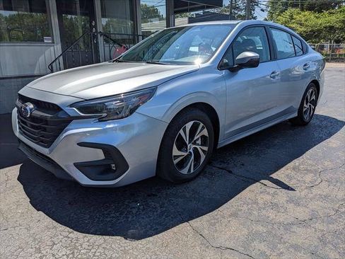 Used 2025 Subaru Legacy Premium AWD/4WD image 1