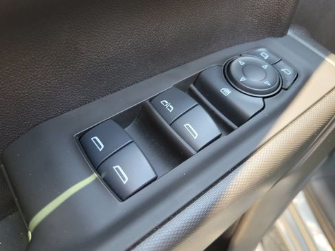 Used 2025 Chevrolet Silverado 1500 Custom AWD/4WD image 19