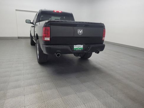 Used 2017 RAM 1500 Express image 6