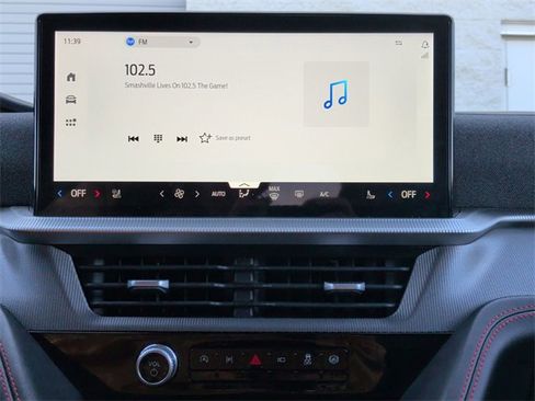 Used 2025 Ford Explorer ST-Line image 19