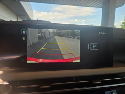 Used 2025 Hyundai Tucson SEL FWD image 12