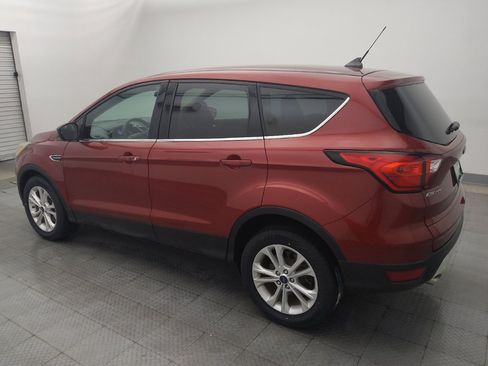 Used 2019 Ford Escape SE FWD image 3