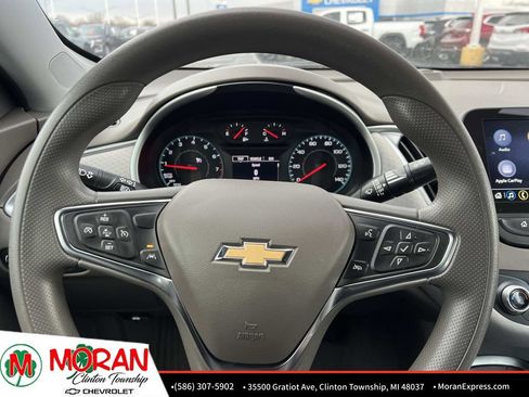 Certified 2025 Chevrolet Malibu LT image 18