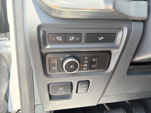 Used 2023 Ford F150 Lariat w/ Equipment Group 502A High AWD/4WD image 33