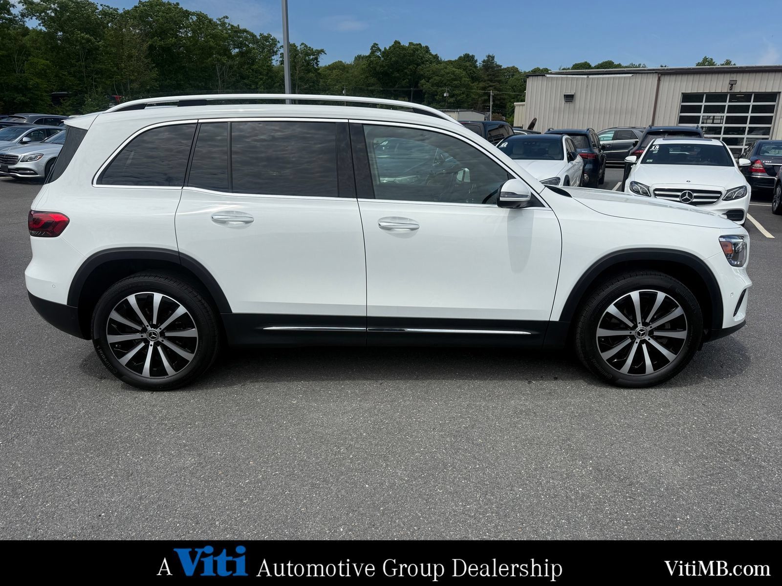Certified 2023 Mercedes-Benz GLB 250 4MATIC image 9