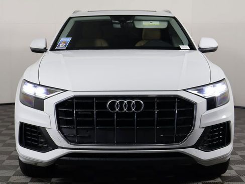 Used 2019 Audi Q8 Premium image 2