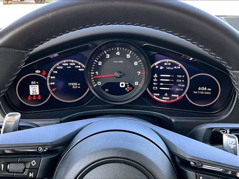Certified 2023 Porsche Panamera Platinum Edition RWD image 25
