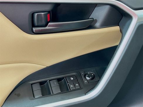 New 2025 Toyota RAV4 LE image 17