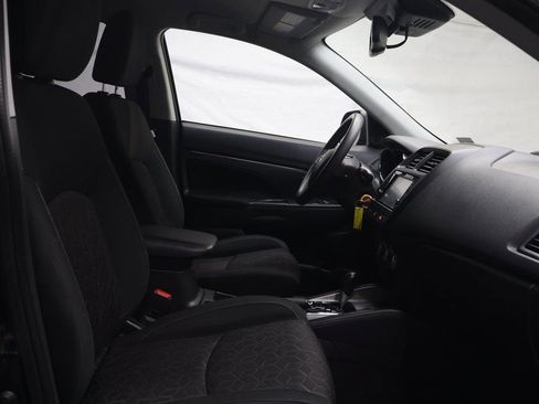 Used 2024 Mitsubishi Outlander Sport AWD image 9