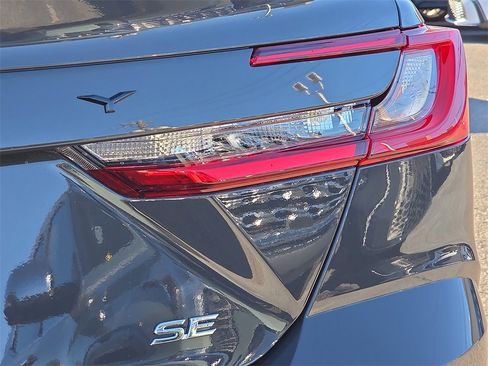 New 2026 Toyota Camry SE image 11