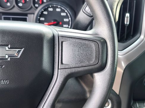 Used 2023 Chevrolet Silverado 1500 Custom Trail Boss AWD/4WD image 28