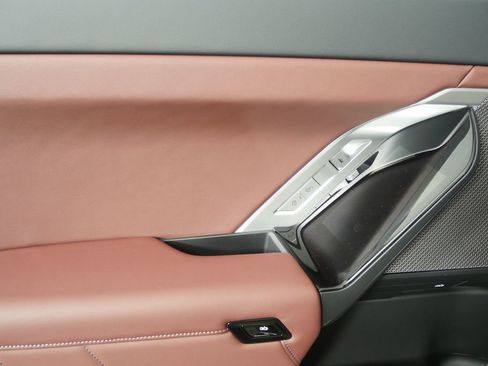 New 2026 BMW i7 eDrive50 w/ M Sport Package image 13