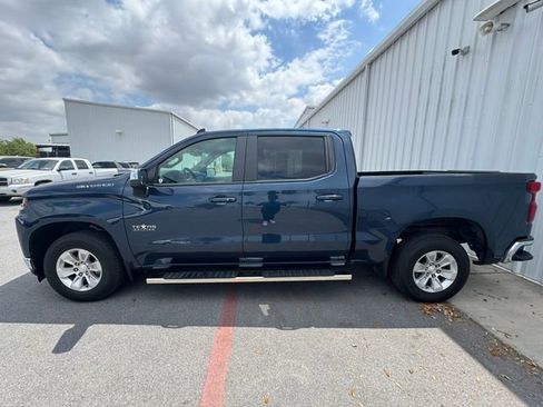 Used 2020 Chevrolet Silverado 1500 LT w/ Texas Edition RWD image 14