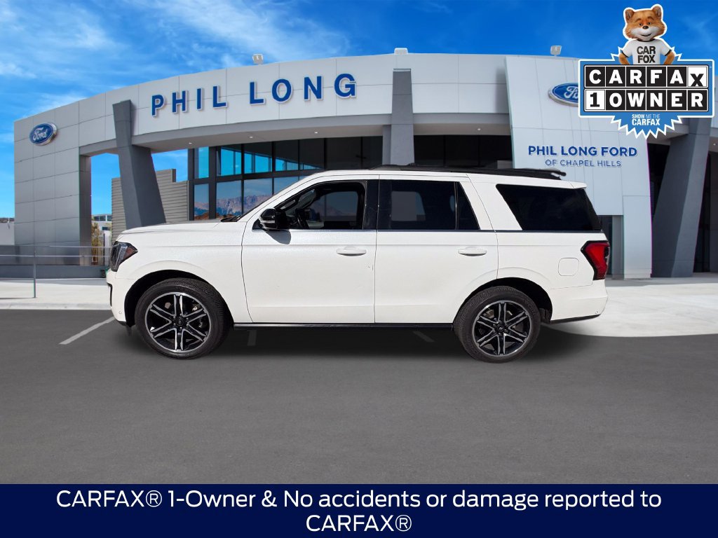 Used 2021 Ford Expedition Limited AWD/4WD image 3