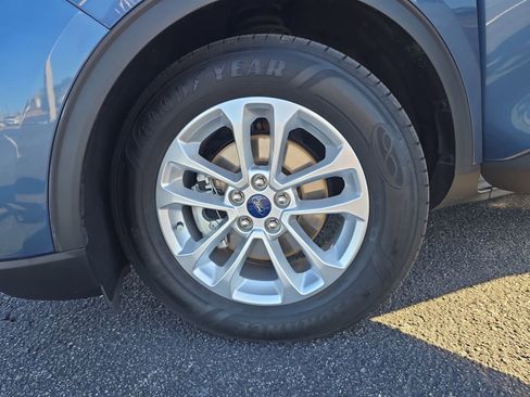 Used 2020 Ford Escape SE image 28