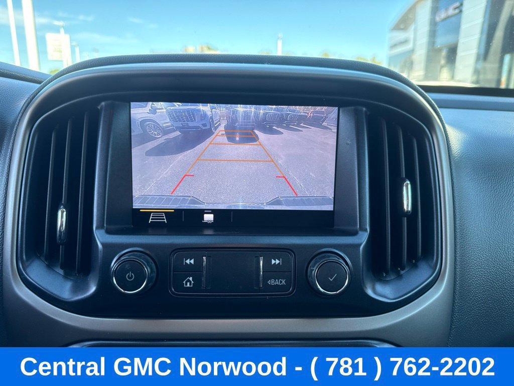 Used 2019 Chevrolet Colorado Z71 w/ Z71 Midnight Edition AWD/4WD image 17