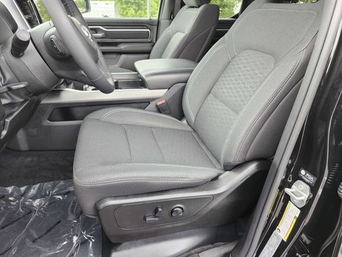 Used 2025 RAM 1500 Big Horn AWD/4WD image 27