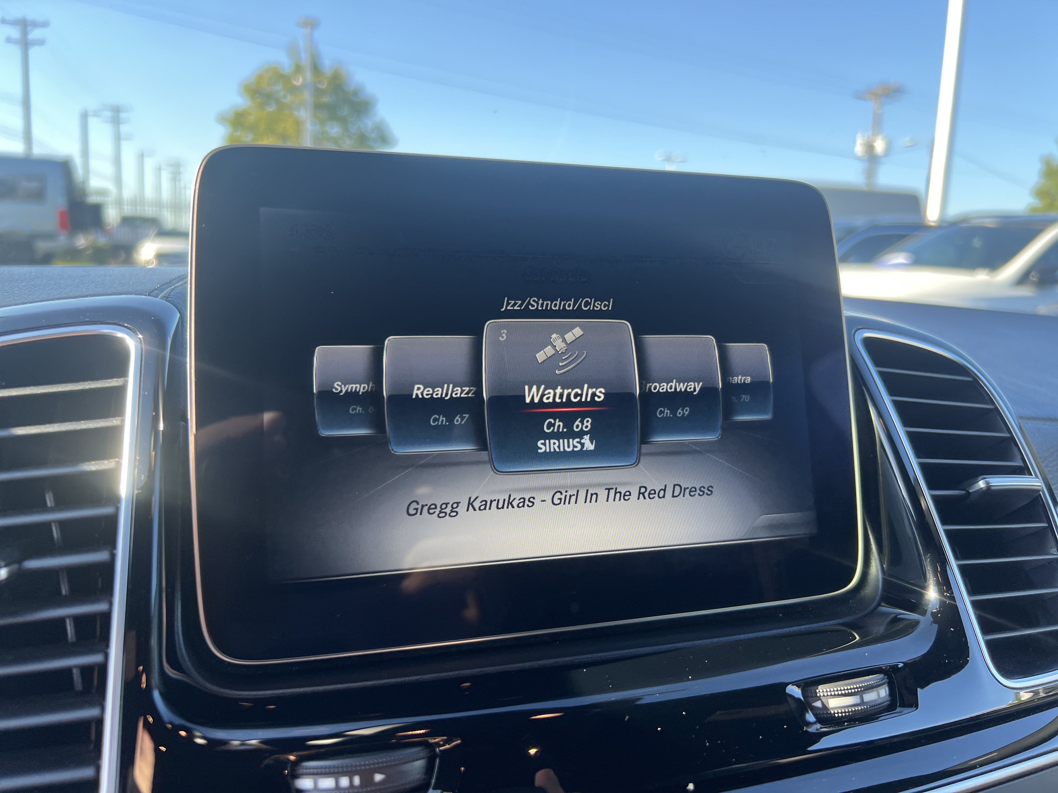 Certified 2017 Mercedes-Benz GLE 43 AMG 4MATIC Coupe image 23