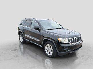 Used 2011 Jeep Grand Cherokee Laredo AWD/4WD video 2