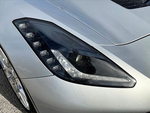 Used 2019 Chevrolet Corvette Stingray Coupe w/ Battery Protection Package image 20