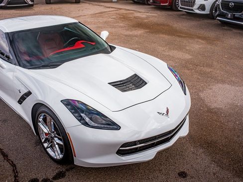 Used 2018 Chevrolet Corvette Stingray Coupe w/ 2LT Preferred Equipment Group image 9