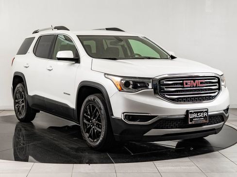 Used 2019 GMC Acadia SLT FWD image 12