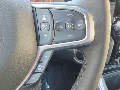 New 2026 RAM 2500 Big Horn AWD/4WD image 25