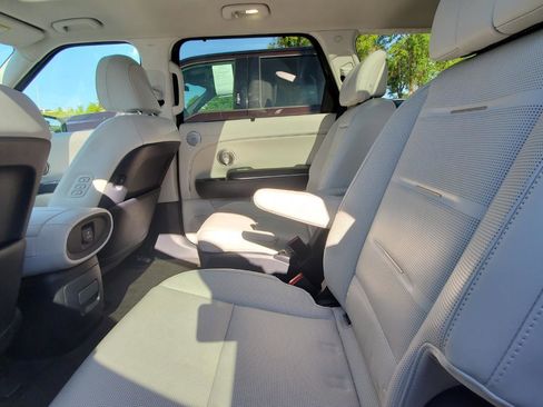 Used 2026 Hyundai Palisade Calligraphy image 5