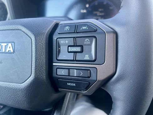 Used 2025 Toyota Land Cruiser image 16