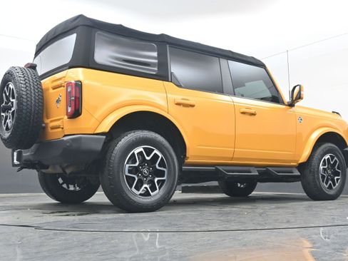 Used 2022 Ford Bronco Outer Banks image 33