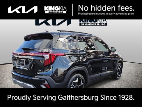 Certified 2026 Kia Seltos EX AWD/4WD image 3