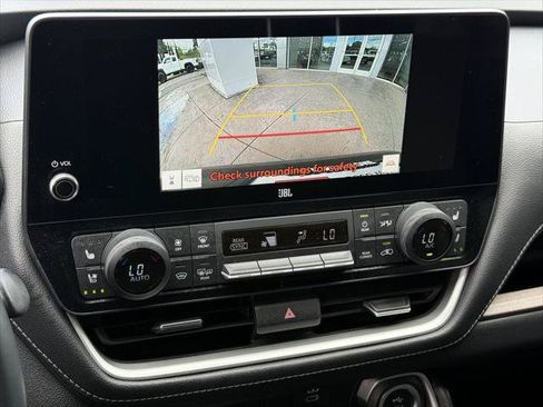 Certified 2024 Toyota Grand Highlander AWD image 29