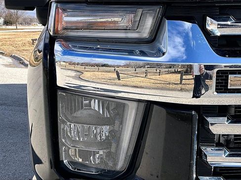 Used 2020 Chevrolet Silverado 3500 LTZ w/ LTZ Premium Package image 25