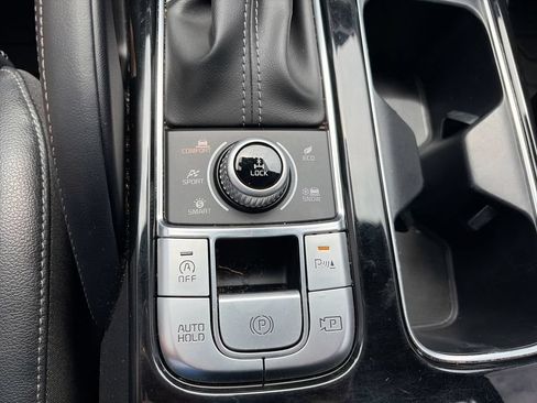 Used 2024 Kia Telluride SX X-Pro AWD/4WD image 24